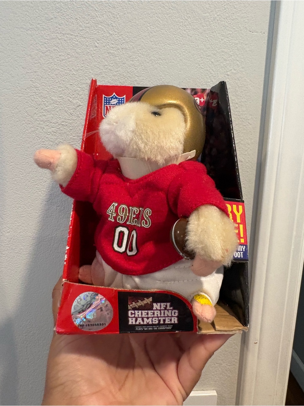 Vintage Gemmy San Francisco 49ers NFL Cheering Hamster Works! Sings & Moves
